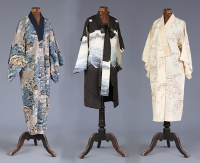 Lot 135 - 3 japanische Kimonos