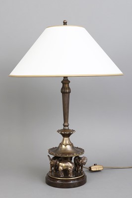 Lot 552 - Tischlampe der 1920er/30er Jahre