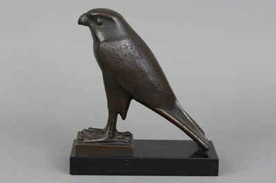 Lot 1883 - Bronzefigur eines Horus-Falken nach alt-ägyptischem Vorbild