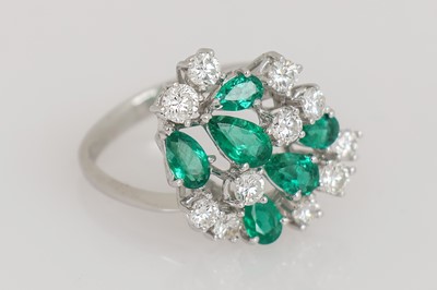 Lot 736 - Smaragd Ring