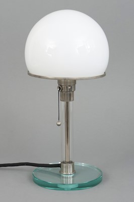 Lot 444 - WAGENFELD "WG 24" Tischlampe