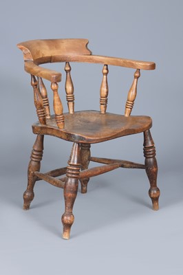 Lot 368 - Englischer Captain's Chair