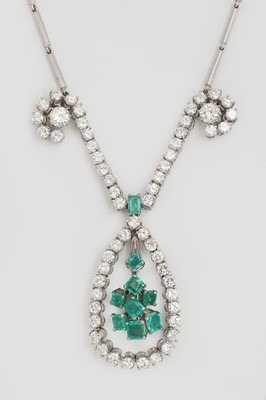 Lot 744 - Smaragd-Collier mit Brillanten