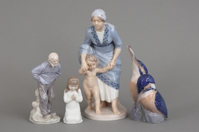 Lot 961 - 4 ROYAL COPENHAGEN Porzellanfiguren