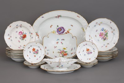 Lot 879 - MEISSEN Speiseservice