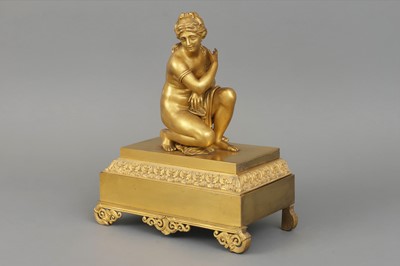 Lot 1559 - Bronzefigur nach ANTOINE COYSEVOX "Badende Venus auf Schildkröte"