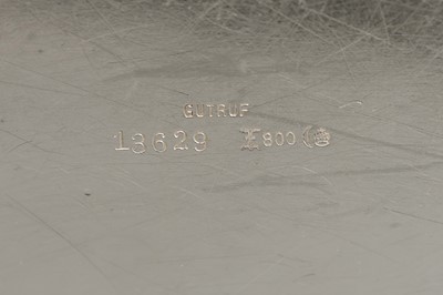 KOCH & BERGFELD (Bremen) Ovale Silberplatte