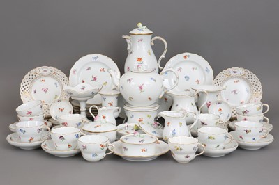 Lot 880 - MEISSEN Frühstücksservice