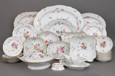 Lot 882 - MEISSEN Speiseservice