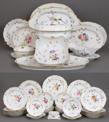 Lot 881 - MEISSEN Speiseservice