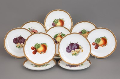 Lot 871 - 11 ROSENTHAL Porzellanteller mit Fruchtdekor