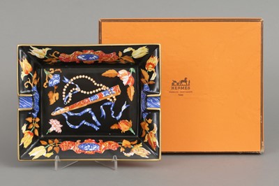 Lot 841 - HERMÈS Tischascher um 1980