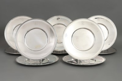 Lot 497 - 10 WILKENS & SÖHNE (Bremen) Silber Platzteller