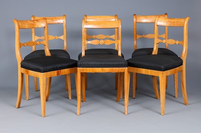 Lot 359 - 6 Stühle des Biedermeier