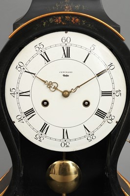 JUNGHANS "Meister" Pendule im Nauenburger Stil