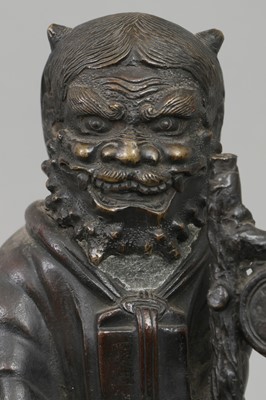Lot 110 - Japanische Bronzefigur "Oni"
