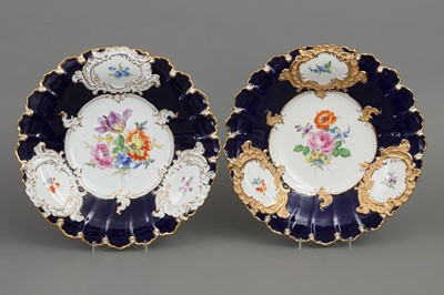 Lot 711 - 2 MEISSEN Porzellan-Prunkteller