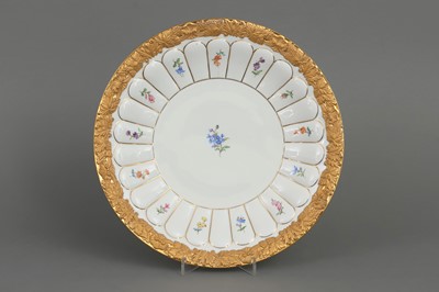 Lot 713 - MEISSEN Porzellan-Prunkteller