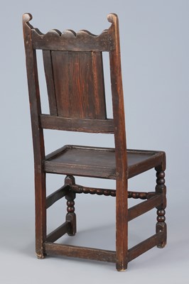 Englischer Stuhl des 17. Jahrhunderts