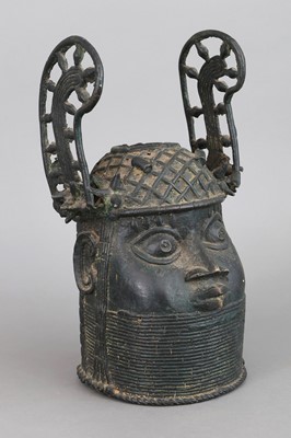 Lot 1204 - Afrikanischer Gedenkkopf eines Königs der Yoruba, Benin