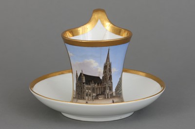 Lot 802 - Biedermeier Ansichtentasse mit Untertasse "Wiener Stephansdom"