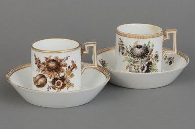 Lot 755 - 2 MEISSEN Porzellantassen mit Untertassen