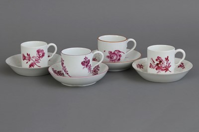 Lot 916 - 4 MEISSEN Porzellantassen mit Untertassen