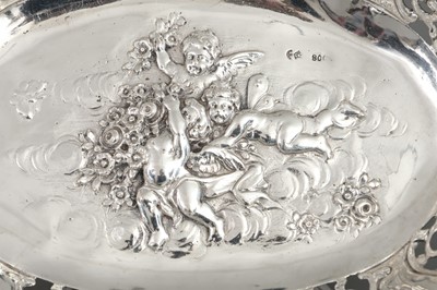 Kleiner Silber Korb mit Putto-Dekor