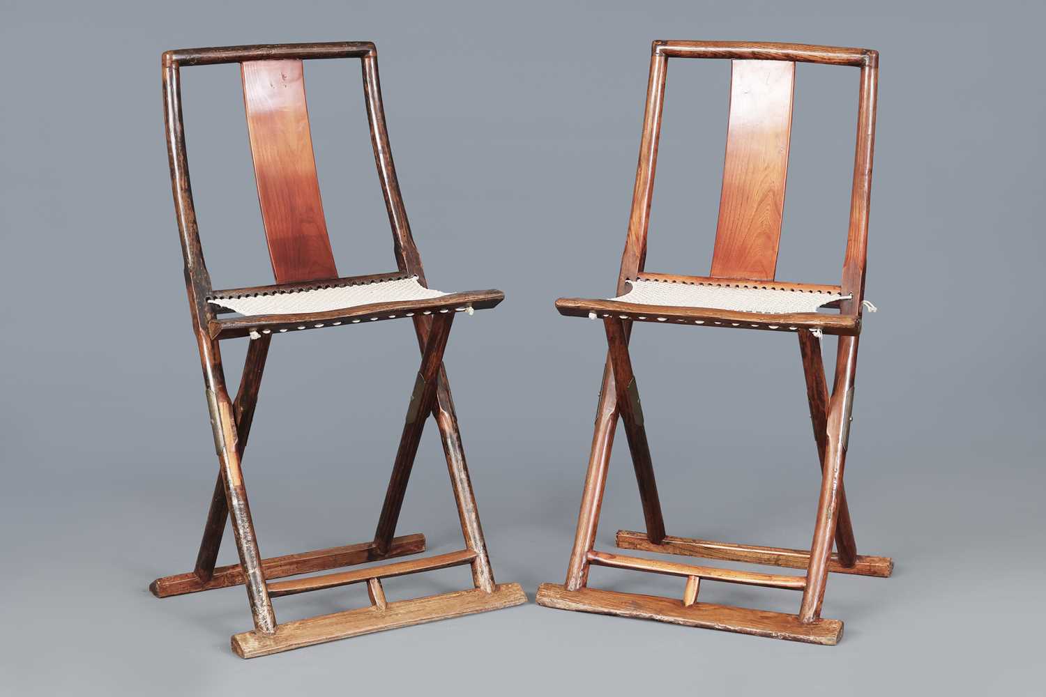 Lot 157 - 2 chinesische Jagdstühle der Qing-Dynastie