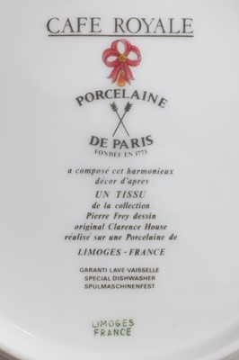 Lot 950 - LIMOGES Porcelaine de Paris Kaffeeservice