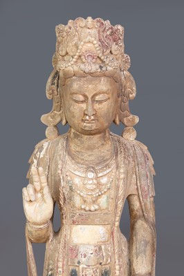 Lot 48 - Chinesische Steinfigur "Guanyin"