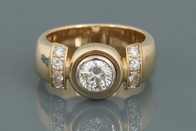 Lot 854 - Damenring mit Brillanten