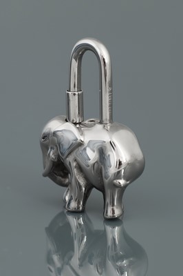 Lot 726 - HERMÈS Taschenanhänger / Charm "Cadena"