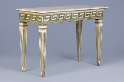 Lot 385 - Konsolentisch im Stile Louis XVI