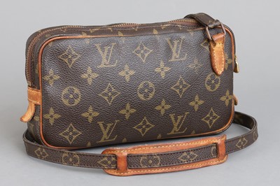 Lot 714 - LOUIS VUITTON Marly Bandoulière Umhängetasche