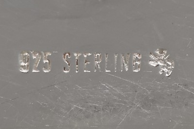 Lot 537 - GEBRÜDER DEYHLE (Schwäbisch Gmünd) Silber Henkelschale