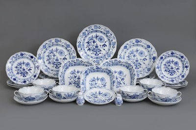 Lot 1046 - MEISSEN Speiseservice