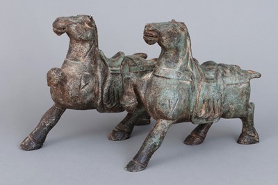 Lot 117 - Paar chinesische Steinfiguren "Pferde"