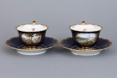 Lot 917 - Paar MEISSEN Porzellantassen mit Untertassen