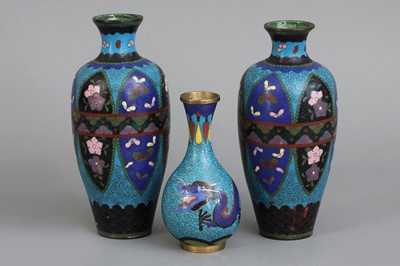 Lot 180 - 3 japanische Cloisonné Vasen