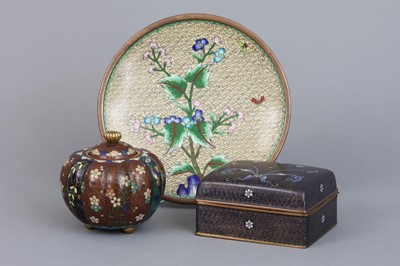 Lot 183 - 3 asiatische Cloisonné Objekte