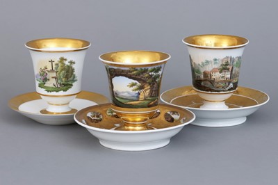 Lot 918 - 3 MEISSEN Porzellantassen mit Untertassen