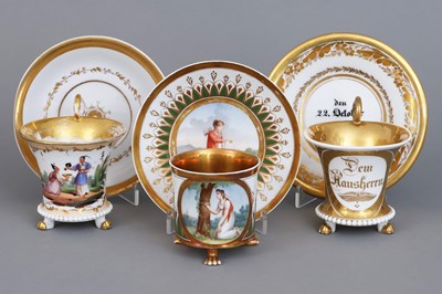 Lot 985 - 3 Biedermeier Porzellantassen mit Untertassen