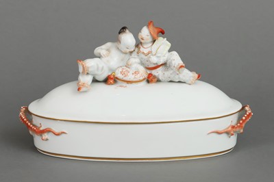 Lot 923 - MEISSEN Porzellan Deckeldose