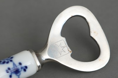 Lot 941 - ROYAL COPENHAGEN & GEORG JENSEN Flaschenöffner