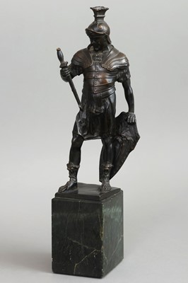 Lot 1813 - PAUL LUDWIG KOWALCZEWSKI (1865-1910) Bronzefigur "Römischer Krieger"