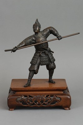 Lot 206 - Japanische Metallfigur "Samurai mit Lanze" im Stile MIYAO EISUKE