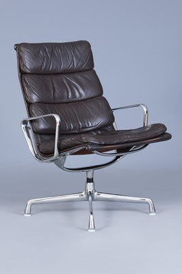 Herman MILLER "Soft Pad Chair"