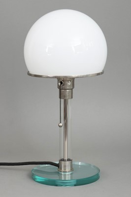 Lot 1750 - TECNOLUMEN WG 24 Bauhaus Tischlampe