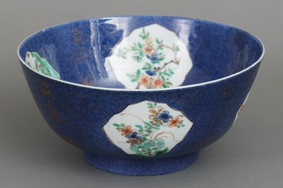 Lot 38 - Chinesische Porzellankumme